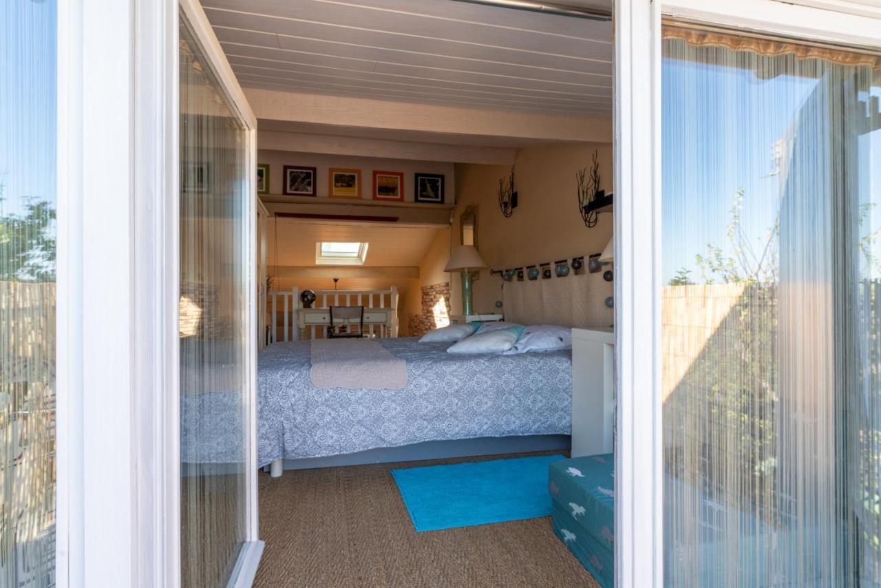 Appart Aux Portes De La Camargue Manduel Exterior foto